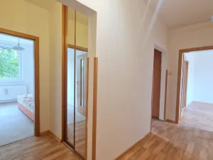 Pronájem bytu 4+1, Praha - Miškovice, Na Kačence, 80 m2
