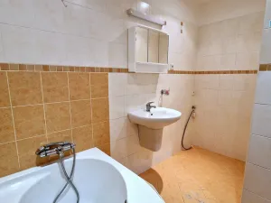 Pronájem bytu 4+1, Praha - Miškovice, Na Kačence, 80 m2