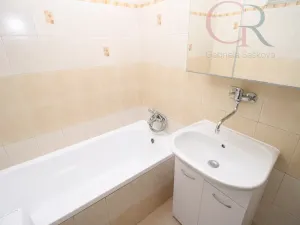 Pronájem bytu 3+1, Praha - Hostivař, Vajdova, 76 m2