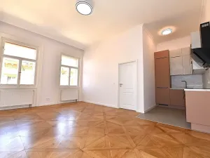 Pronájem kanceláře, Praha - Nové Město, Palackého, 84 m2