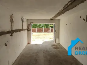 Prodej garáže, Lom, Vrchlického, 21 m2