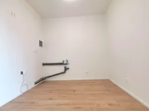 Prodej bytu 2+kk, Praha, Rezlerova, 48 m2