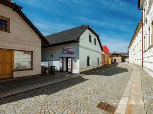 Prodej rodinného domu, Kamenice nad Lipou, Dobšova, 270 m2