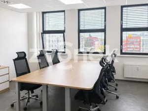 Pronájem kanceláře, Zlín, třída Tomáše Bati, 36 m2