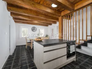 Pronájem rodinného domu, Horní Planá - Pernek, 156 m2