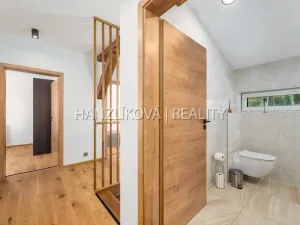 Pronájem rodinného domu, Horní Planá - Pernek, 156 m2