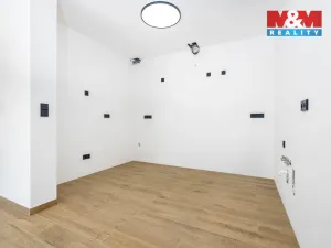 Prodej rodinného domu, Beroun, V Lukách, 144 m2