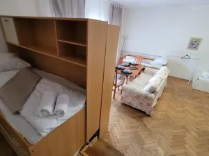 Pronájem pokoje, Praha - Hlubočepy, 15 m2
