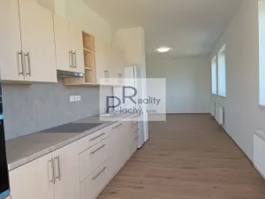 Prodej bytu 2+kk, Hevlín, 66 m2