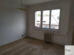 Prodej bytu 2+1, Cheb, Jungmannova, 53 m2