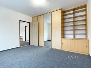 Pronájem bytu 3+1, Praha, Za humny, 66 m2