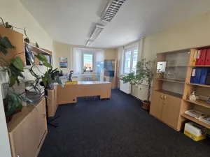 Pronájem kanceláře, Nýřany, Šůlova, 312 m2