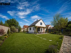 Prodej rodinného domu, Libiš, Za Kralupkou, 168 m2