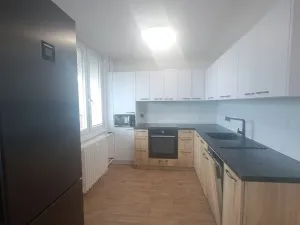 Pronájem bytu 3+kk, Hradec Králové, Jungmannova, 66 m2