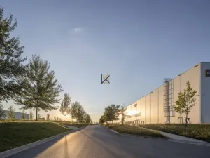 Pronájem komerční nemovitosti, Kozomín, 322 m2