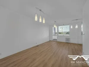 Pronájem bytu 3+kk, Praha - Prosek, Prosecká, 69 m2