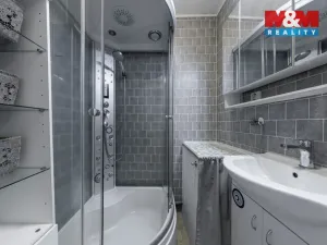 Prodej bytu 1+1, Nová Role, Svobodova, 39 m2