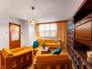 Prodej rodinného domu, Starovice, 300 m2