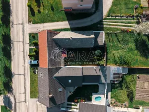 Prodej rodinného domu, Starovice, 300 m2