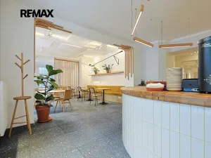 Pronájem obchodního prostoru, Plzeň, Americká, 210 m2