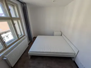 Pronájem pokoje, Praha - Smíchov, Vltavská, 11 m2