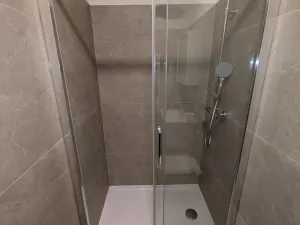 Pronájem pokoje, Praha - Smíchov, Vltavská, 11 m2