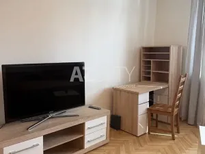 Pronájem bytu 1+kk, Praha - Strašnice, V olšinách, 39 m2
