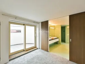 Pronájem bytu 3+1, Praha - Bubeneč, U akademie, 169 m2