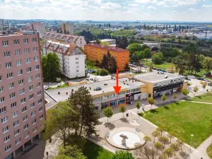 Pronájem kanceláře, Brno, Juliánovské náměstí, 12 m2