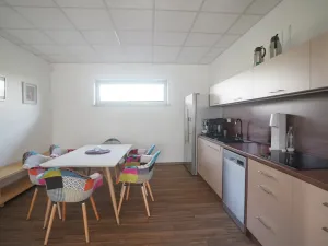 Pronájem kanceláře, Bystřany, Teplická, 420 m2