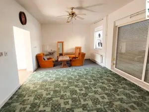 Prodej činžovního domu, Aš, Tyršova, 193 m2