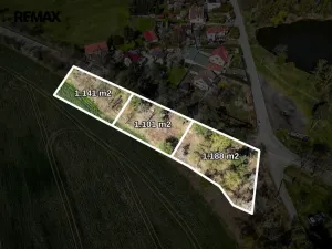 Prodej pozemku pro bydlení, Drahlín, 1101 m2