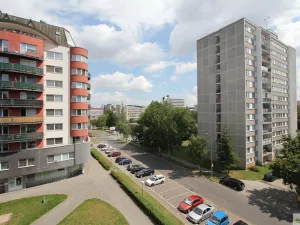 Pronájem bytu 2+kk, Pardubice - Zelené Předměstí, nábřeží Závodu míru, 61 m2