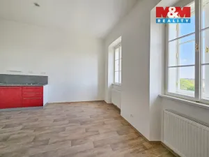 Pronájem bytu 1+kk, Studeněves, 32 m2