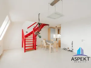 Prodej bytu 4+kk, Praha - Žižkov, Nad Ohradou, 94 m2