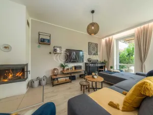 Pronájem rodinného domu, Veltrusy, Lomená, 139 m2