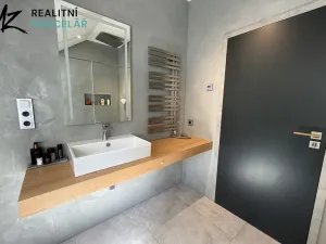 Prodej rodinného domu, Slatinky, 258 m2