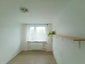 Prodej bytu 3+1, Líšťany, 81 m2