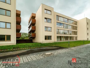 Pronájem bytu 1+kk, Slaný, Lázeňská, 35 m2