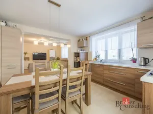 Prodej rodinného domu, Pardubice - Svítkov, Hradčanská, 126 m2