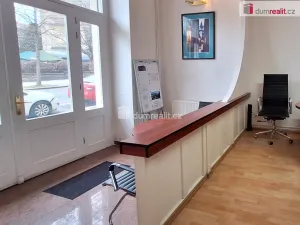 Pronájem kanceláře, Praha, Bubenečská, 51 m2