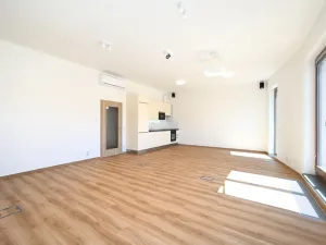 Pronájem bytu 1+kk, Praha - Liboc, Evropská, 51 m2