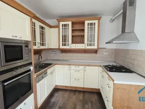 Pronájem bytu 3+1, Praha, Plamínkové, 67 m2