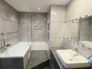 Pronájem bytu 3+1, Praha, Plamínkové, 67 m2