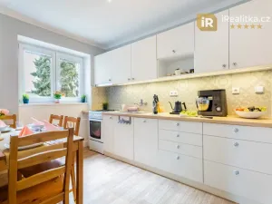 Prodej bytu 3+1, Pardubice - Bílé Předměstí, Ke Kamenci, 73 m2