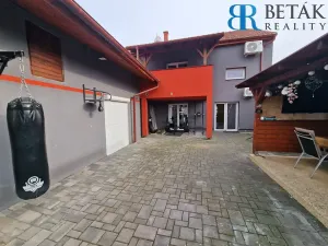 Prodej rodinného domu, Rokytnice, 200 m2