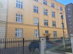 Prodej bytu 3+1, Ostrava, Zahradní, 80 m2