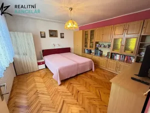 Prodej rodinného domu, Přáslavice, 300 m2