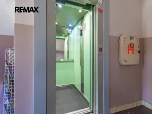 Prodej bytu 1+kk, Kladno, Ostravská, 35 m2