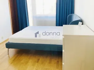 Pronájem bytu 3+kk, Praha, Jeseniova, 100 m2